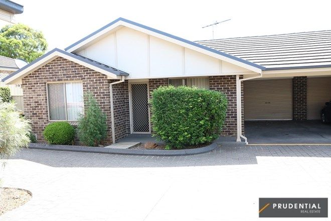 Picture of 5/7 Thomas Rose Drive, ROSEMEADOW NSW 2560