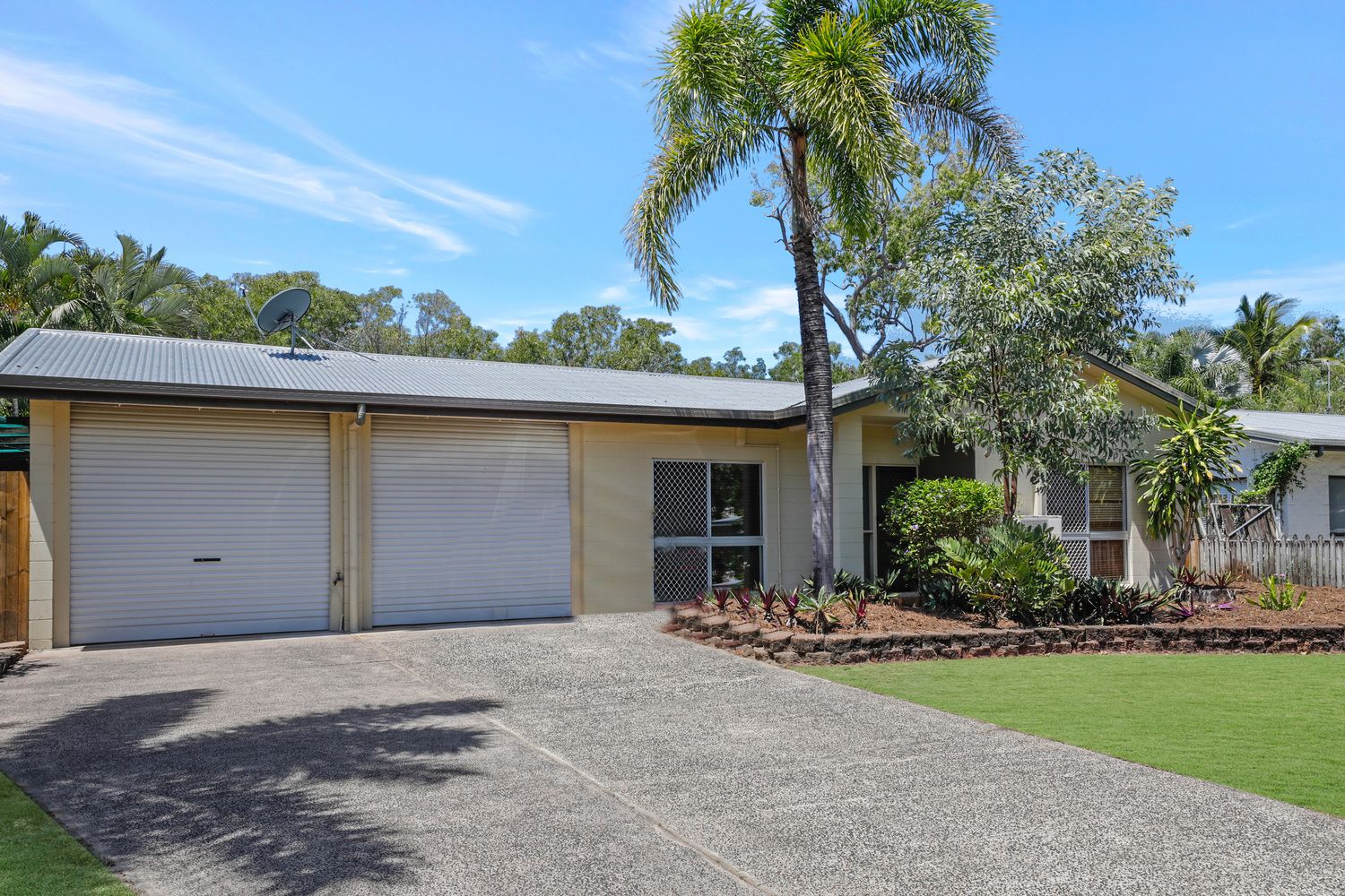 36 Baronia Crescent, Holloways Beach QLD 4878, Image 0