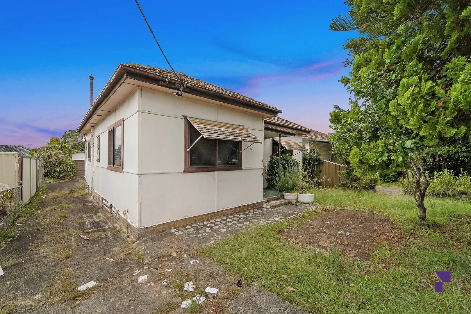 Primary image of 307 Roberts Road, Greenacre NSW 2190