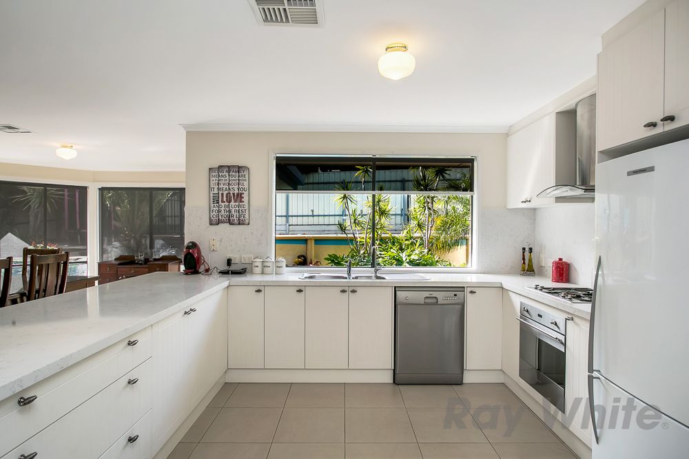 10 Mowbray Terrace, Happy Valley SA 5159, Image 2