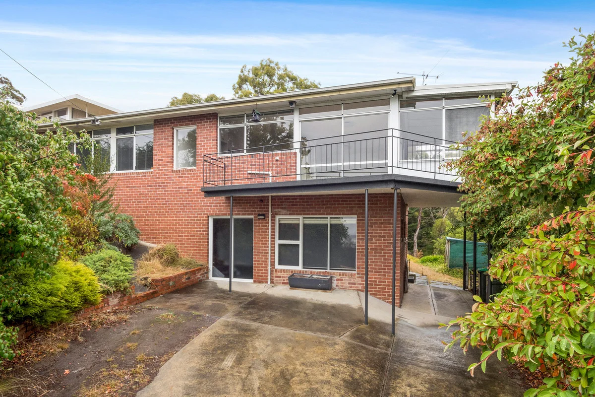9 Beddome Street, Sandy Bay TAS 7005