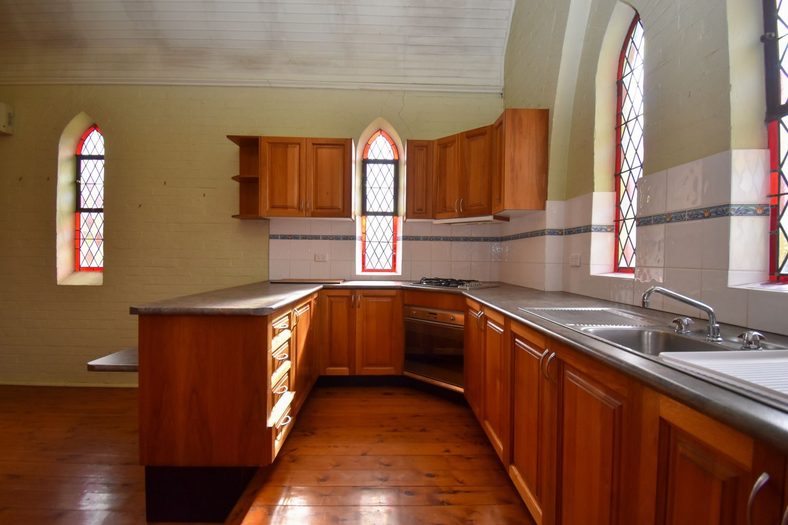 10 Seaton Street, Spring Hill NSW 2800 House For Rent Domain