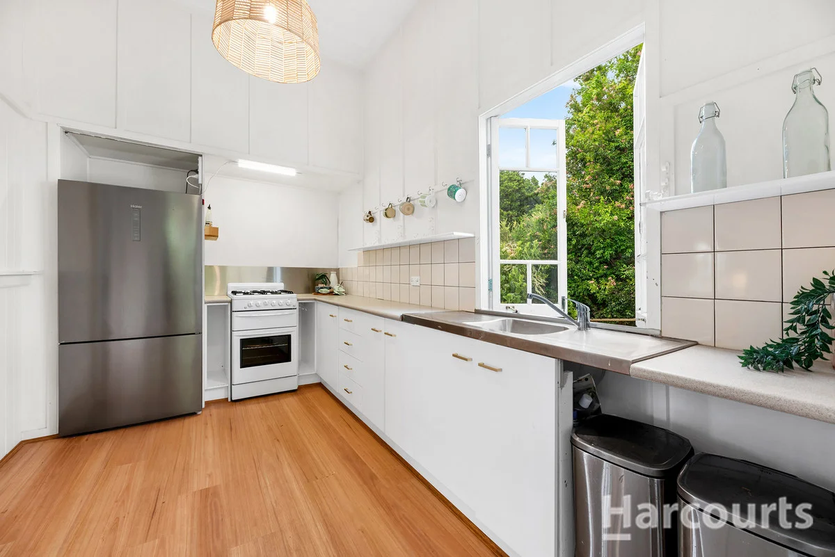 Additional image 5 of 28 Barton Street, Sandgate QLD 4017