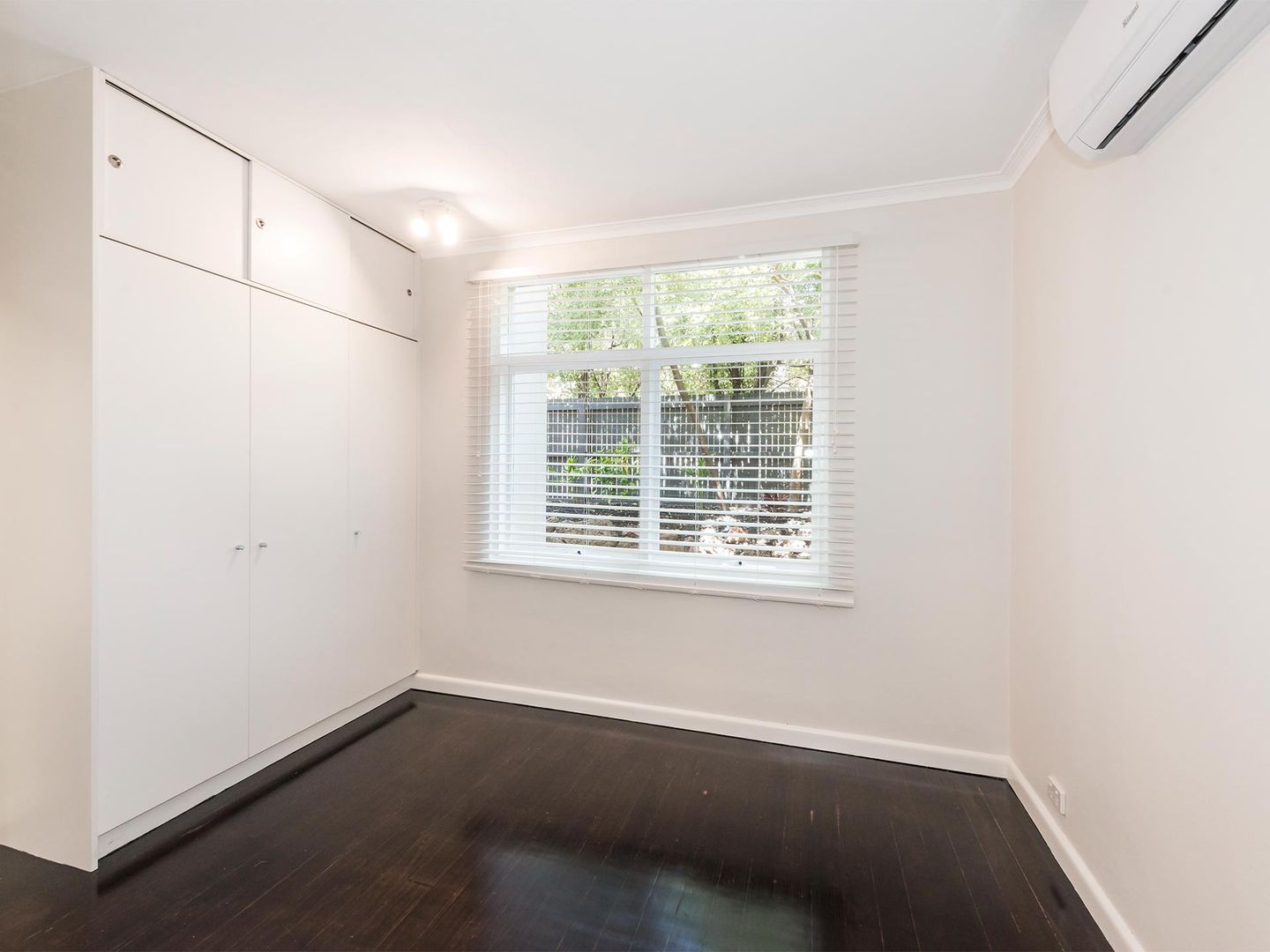 1/48 Dalgety Street, St Kilda VIC 3182, Image 2