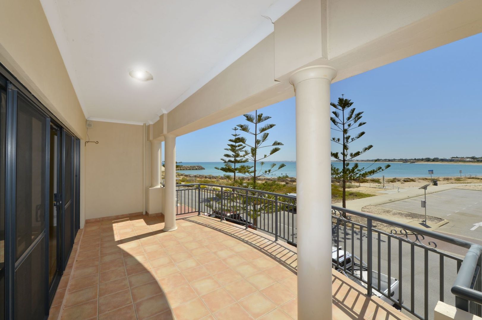 21 Breakwater Parade, Mandurah WA 6210, Image 2