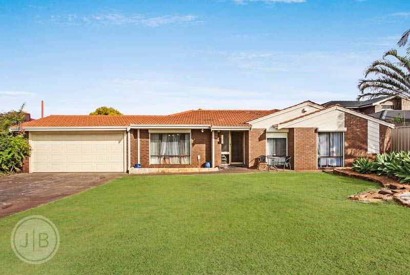 4 bedrooms House in 4 Vagg Street BULL CREEK WA, 6149