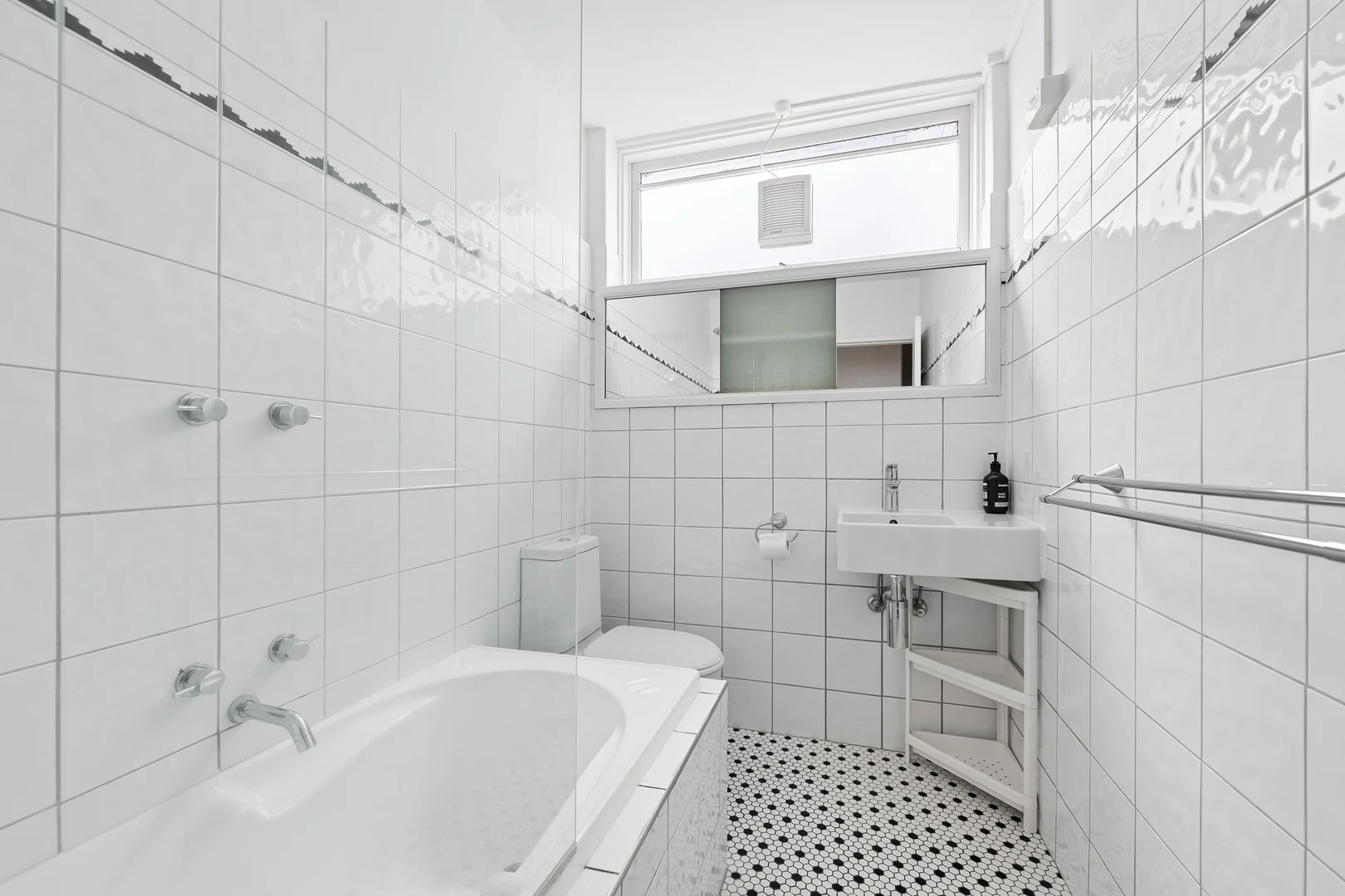 Additional image 7 of 5/29 Eastwood Street, Kensington VIC 3031