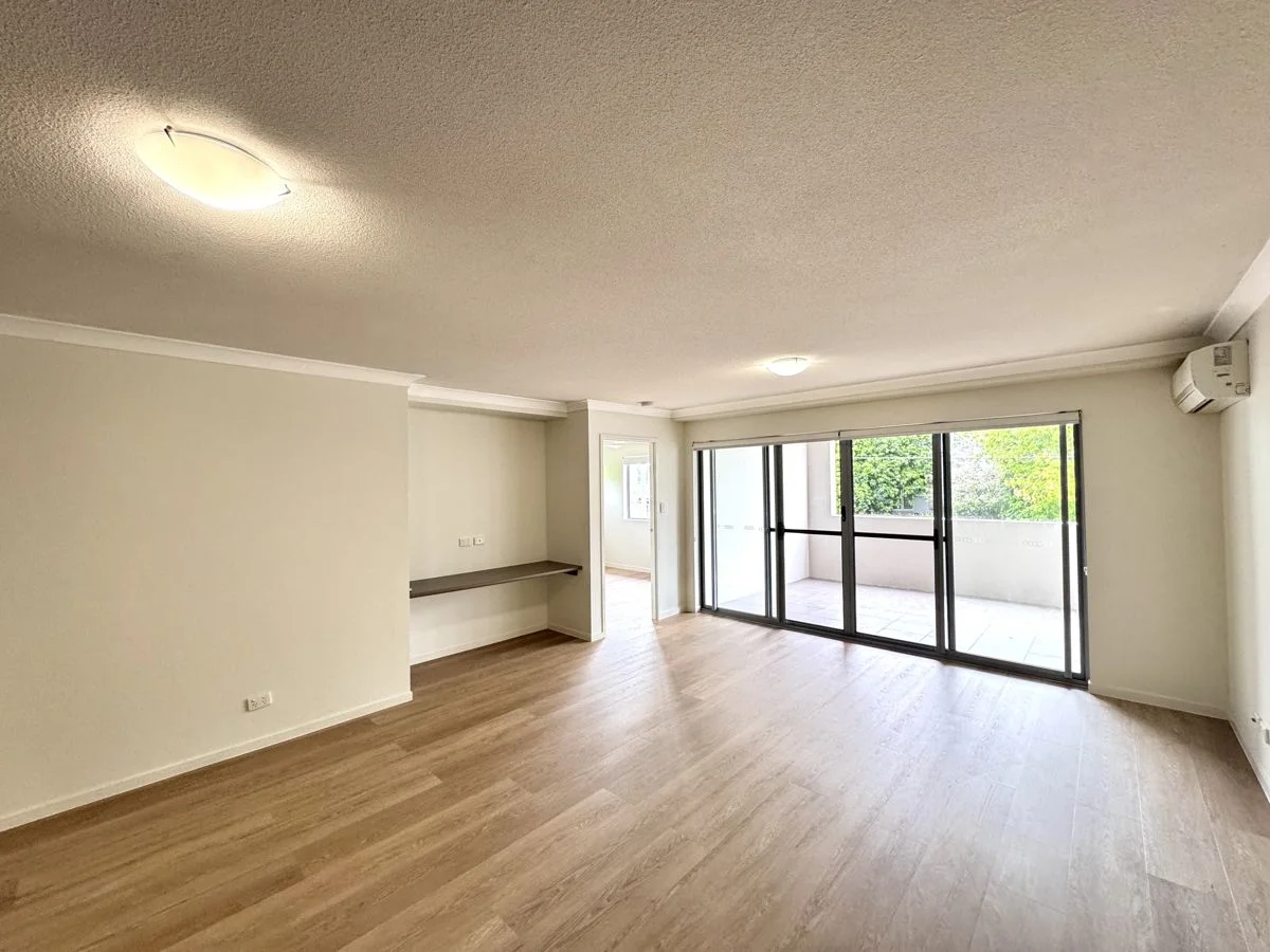 Primary image of 10 4-6 Lockhart Street, Woolloongabba QLD 4102