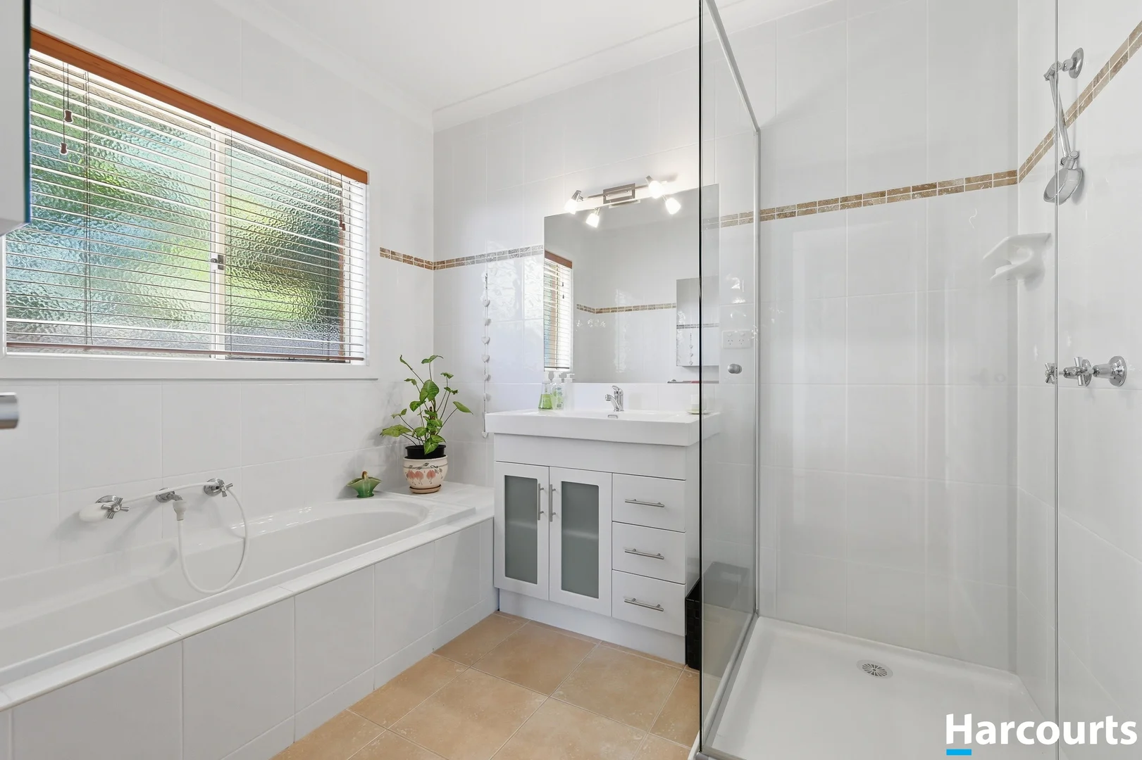 Additional image 19 of 16 Parkside Close, Leongatha VIC 3953