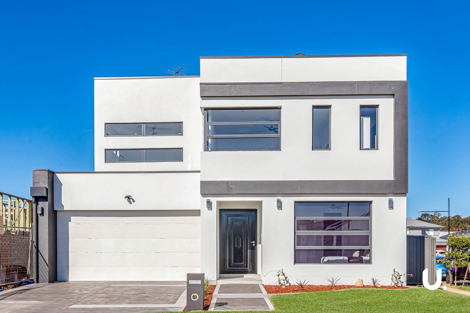 5 bedrooms House in 30 Wakefield Street MARSDEN PARK NSW, 2765