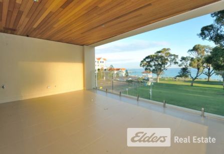 1 bedrooms Apartment / Unit / Flat in 2/3 Rockingham Beach Road ROCKINGHAM WA, 6168