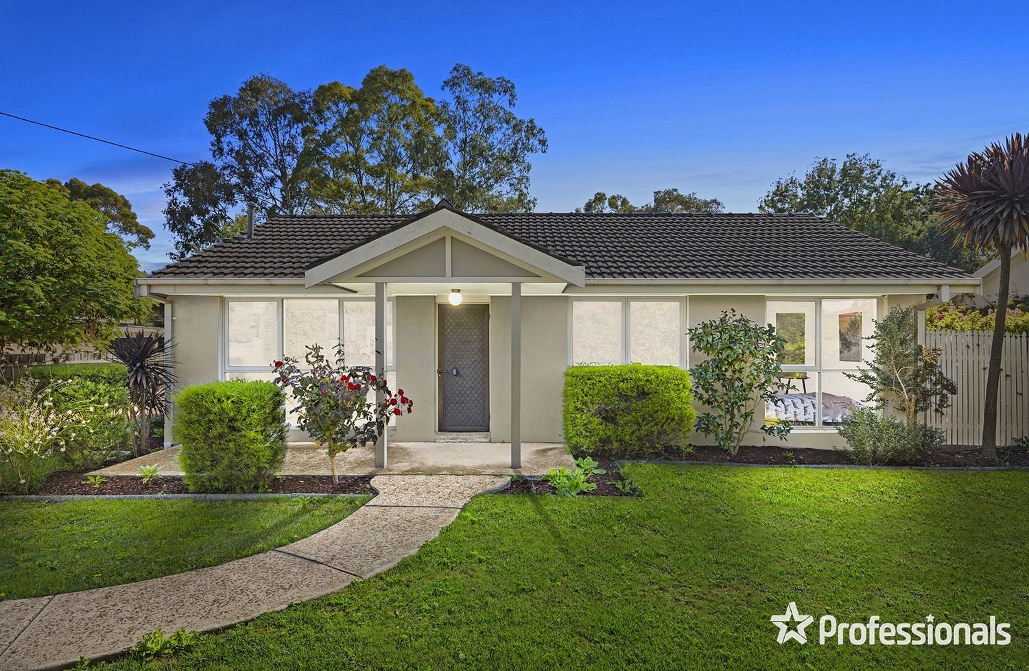 71 Cardigan Road, Mooroolbark VIC 3138, Image 0