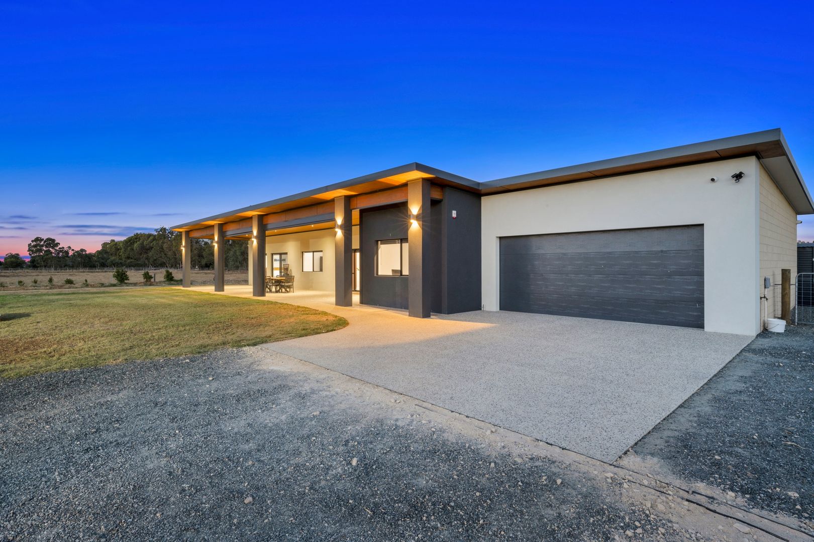 282 Hasluck Circuit, North Dandalup WA 6207, Image 2