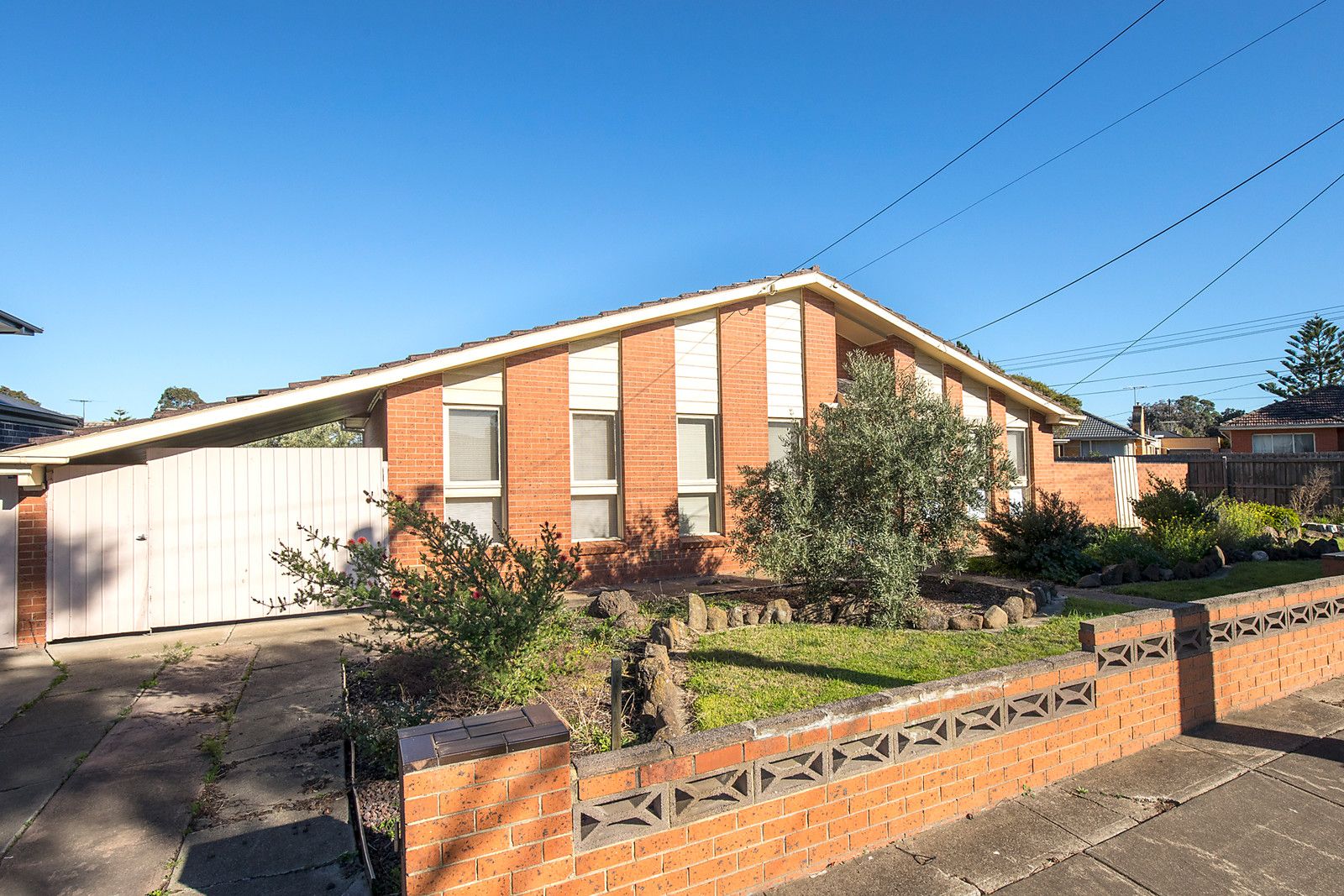 77 Thompson Street, Avondale Heights VIC 3034, Image 1