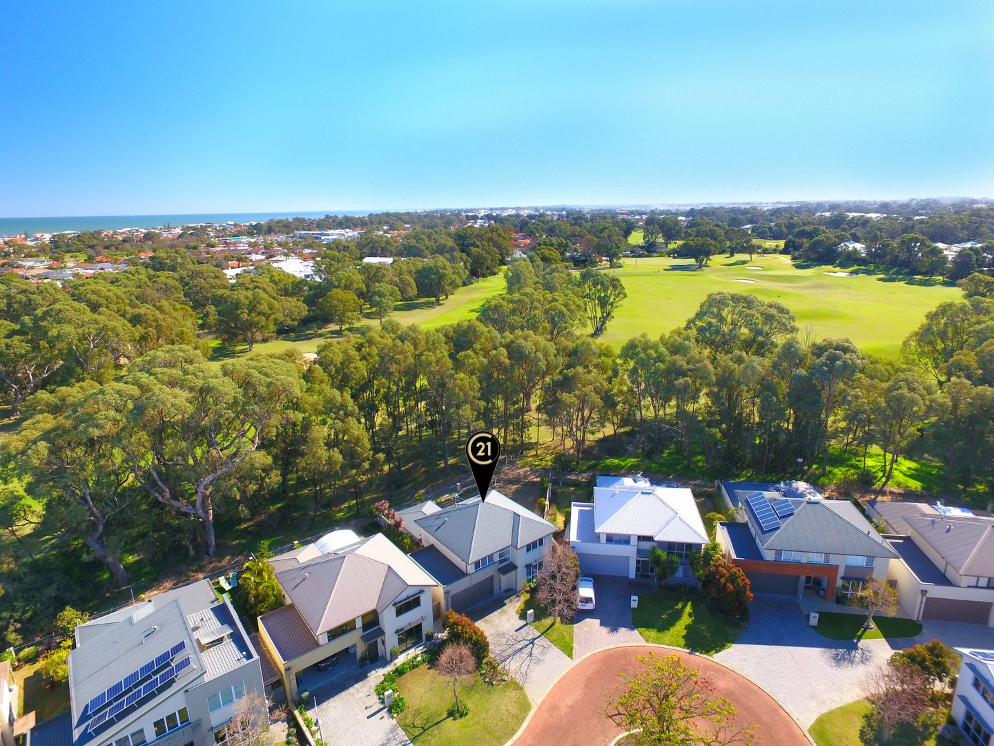 21 Malone Loop, Meadow Springs WA 6210 Domain