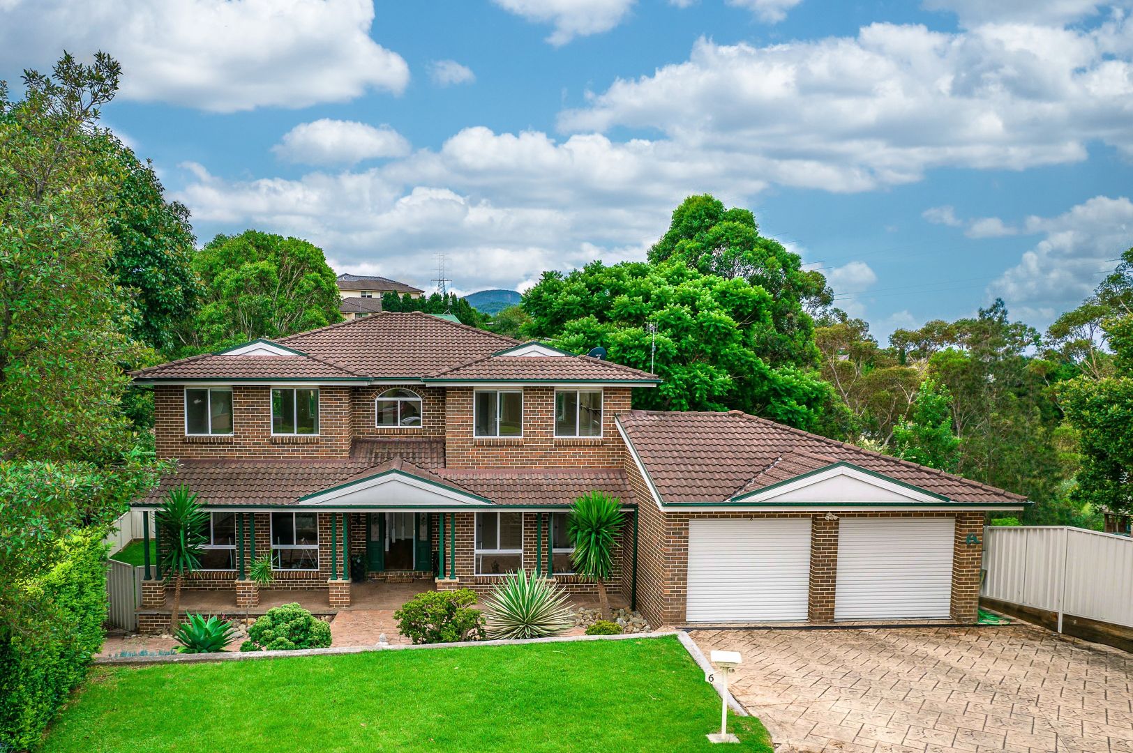 6 The Saddle, Cordeaux Heights NSW 2526, Image 1