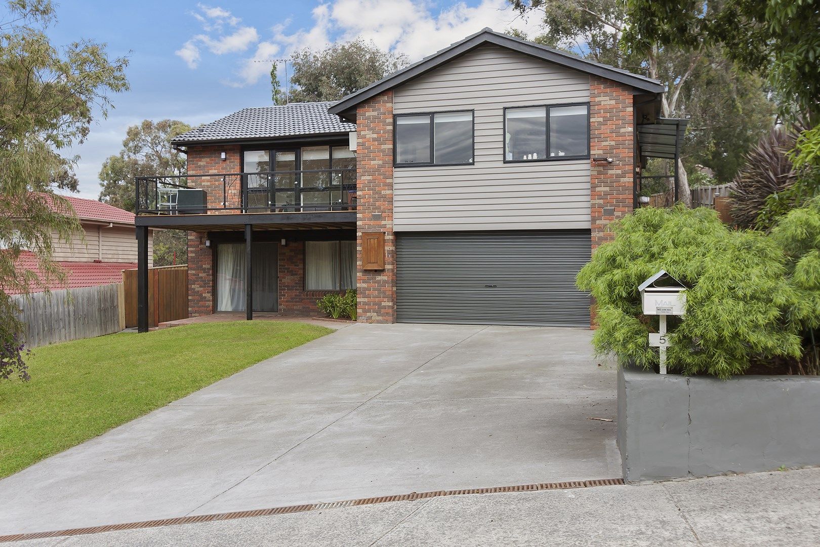 5 Wolangi Court, Greensborough VIC 3088, Image 0