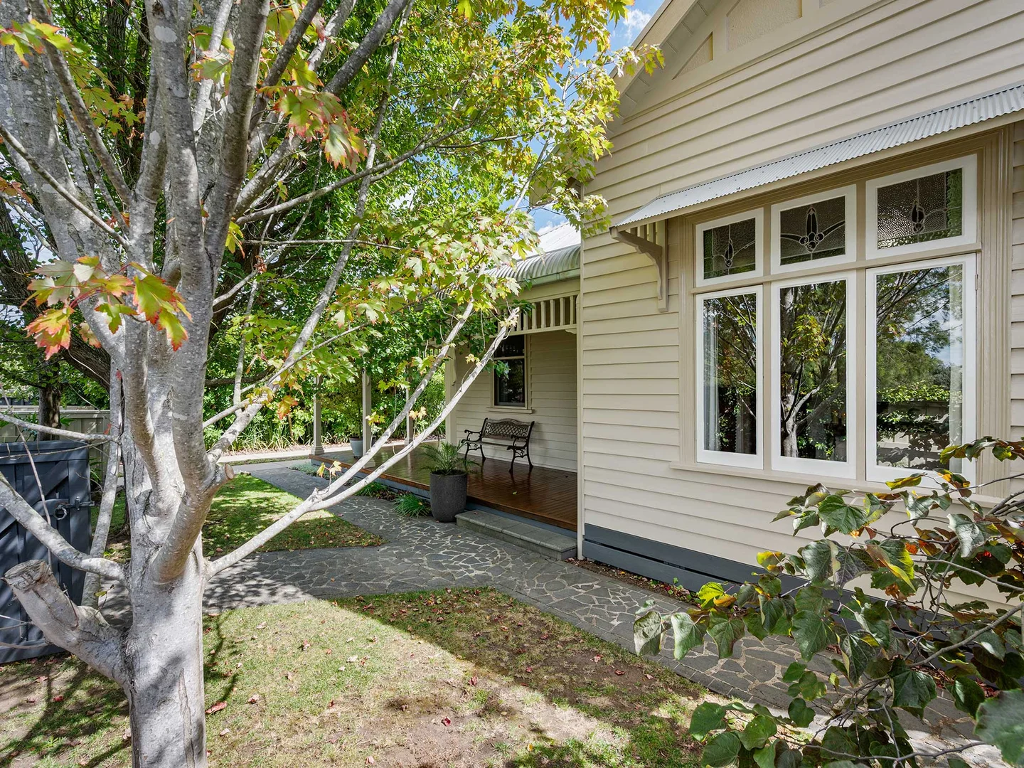Additional image 3 of 66 Mount Napier Road, Hamilton VIC 3300