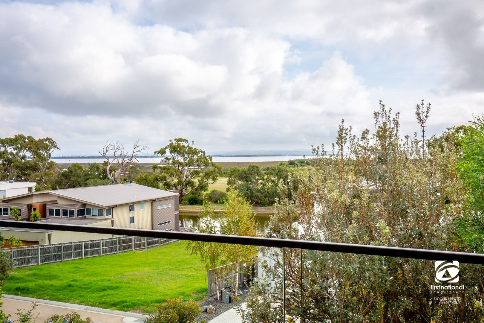 3 bedrooms House in 13 Windermere Terrace PAYNESVILLE VIC, 3880