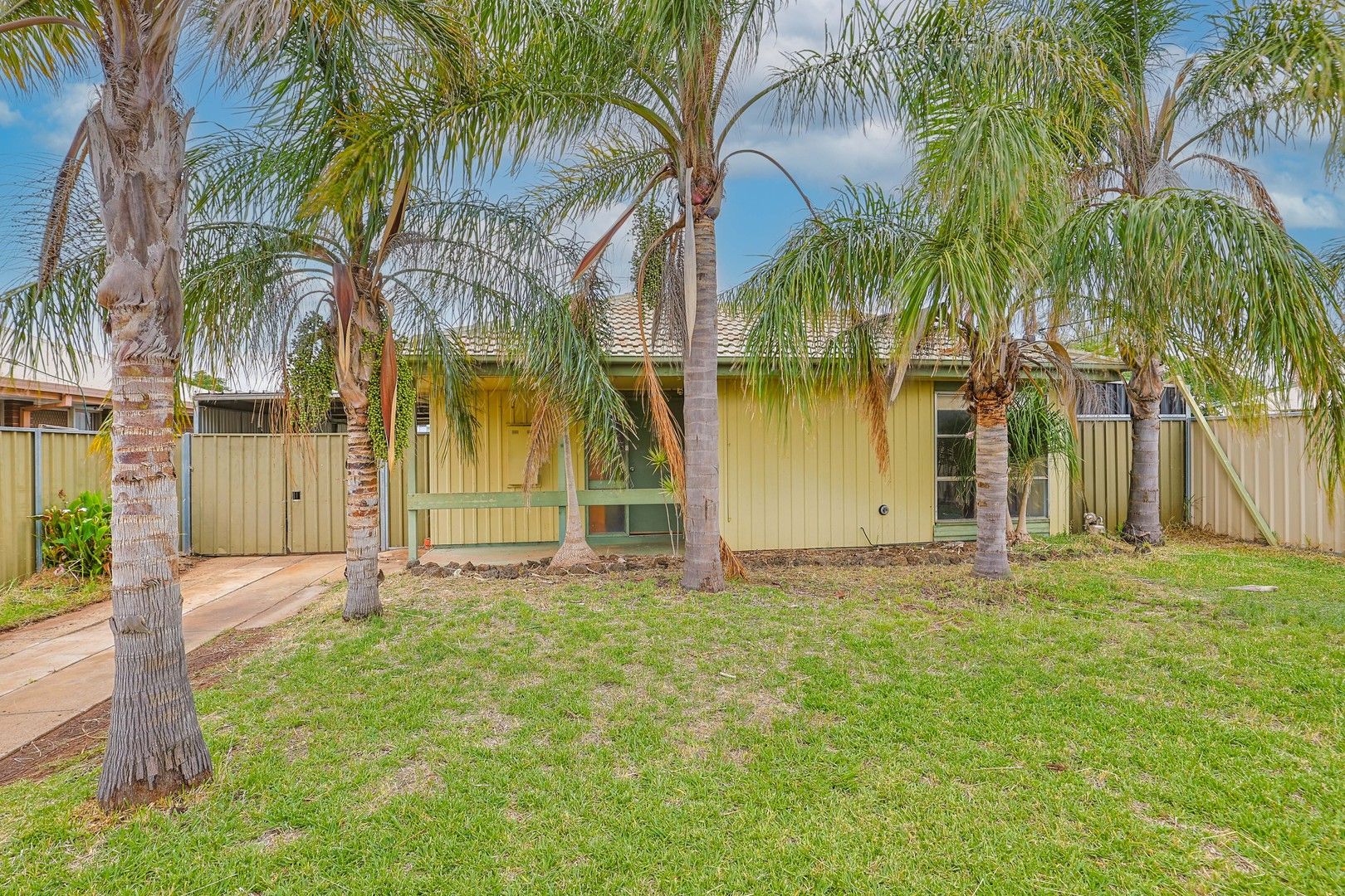 3 bedrooms House in 408 Etiwanda Avenue MILDURA VIC, 3500