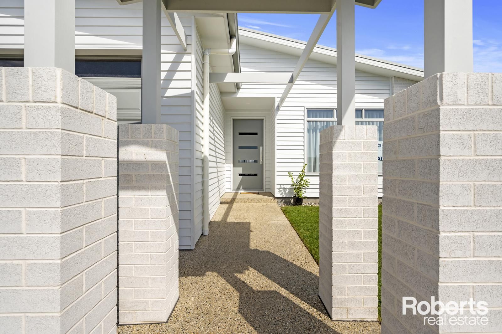 4 bedrooms House in 34 Mason Place SHEARWATER TAS, 7307
