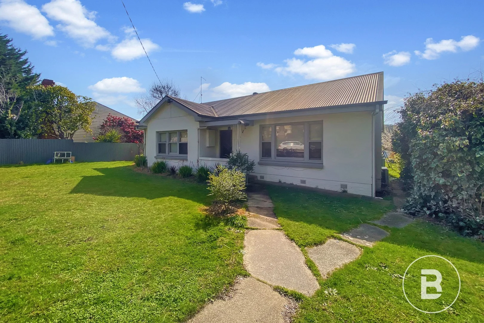 4 Neill Street, Beaufort VIC 3373