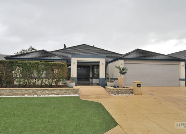 17 Wexcombe Way, Aveley WA 6069