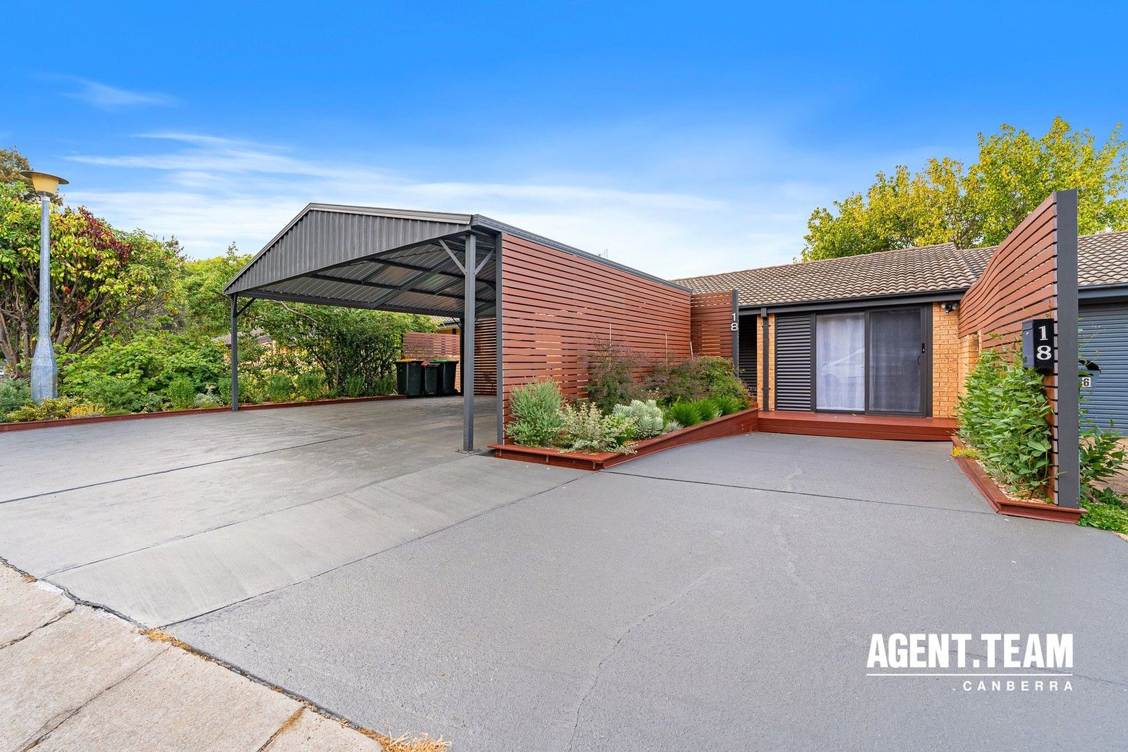 18 Moorehead Place, Latham ACT 2615, Image 0