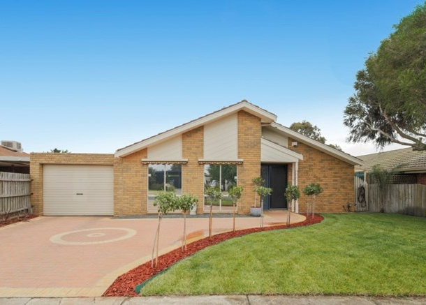 12 Merdon Place, Kurunjang VIC 3337