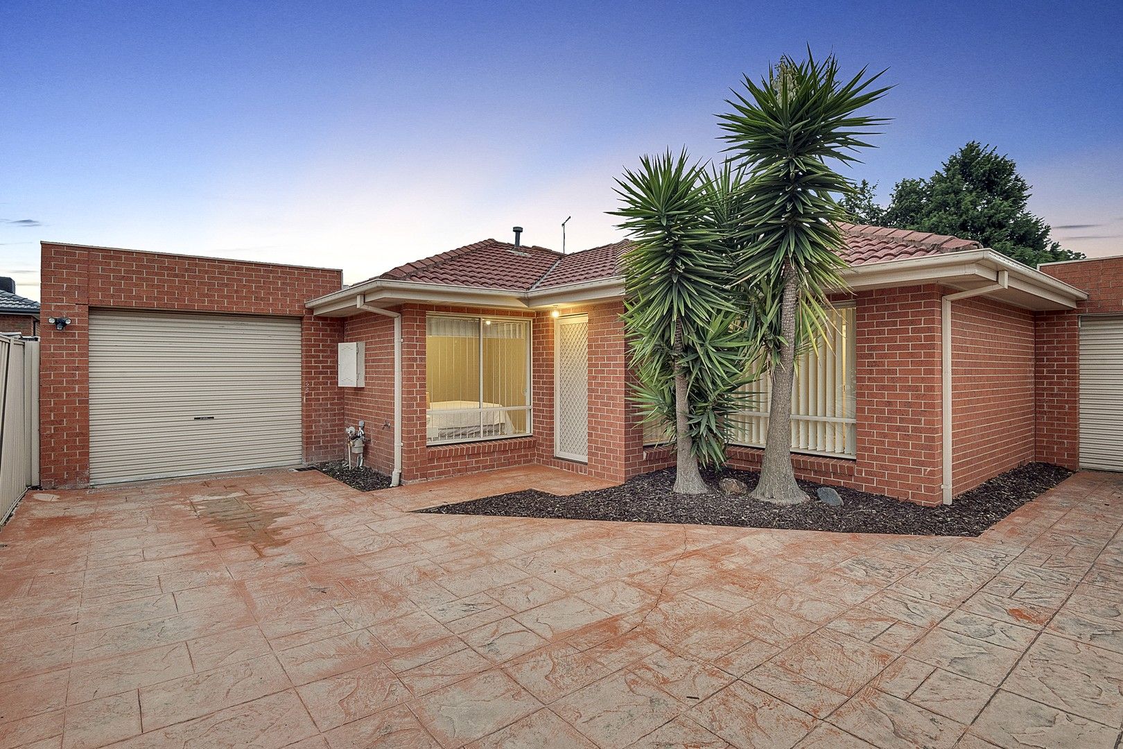 2/120 Bridgewater Road, Craigieburn VIC 3064, Image 0