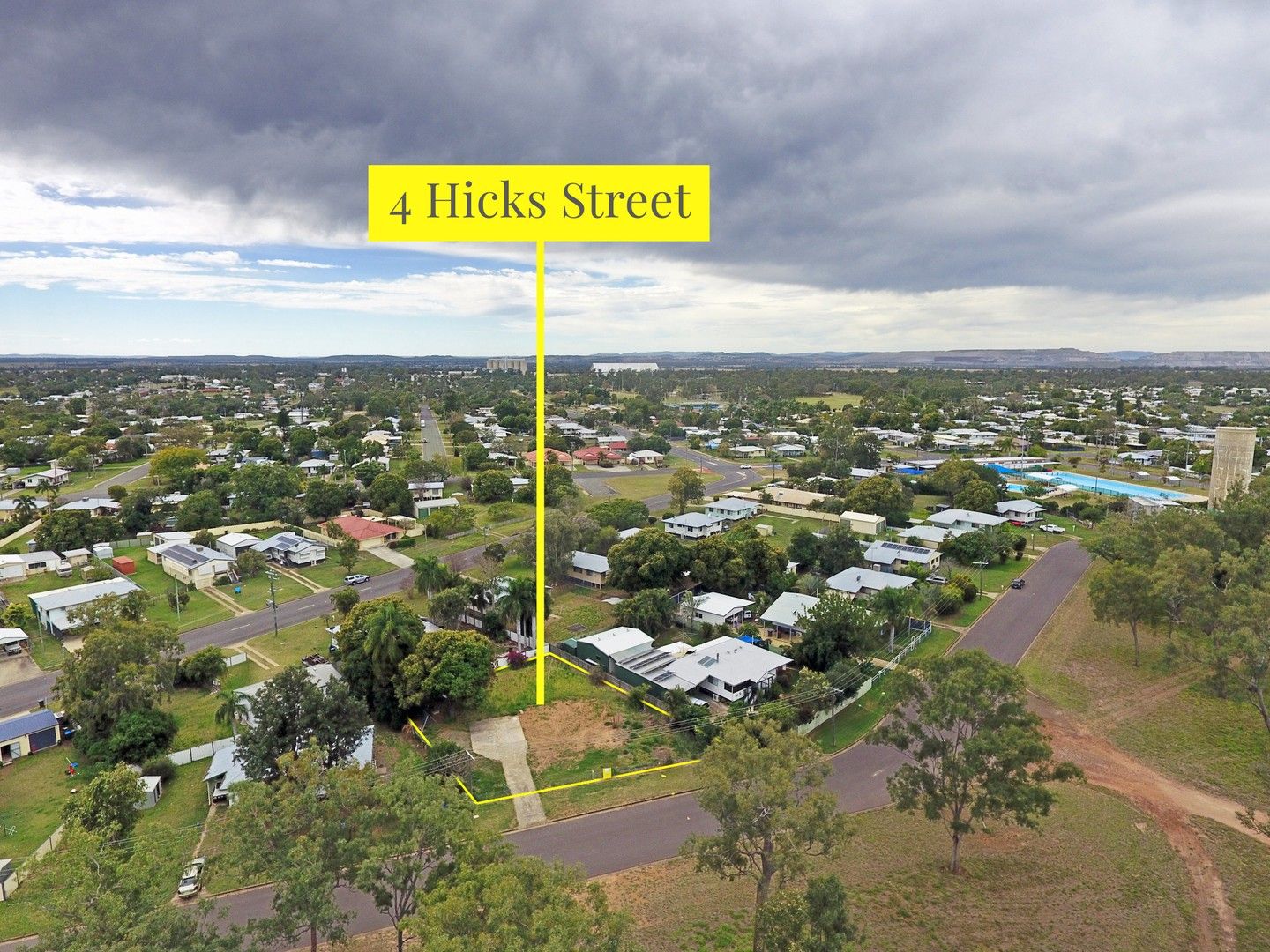4 Hicks Street, Moura QLD 4718, Image 0
