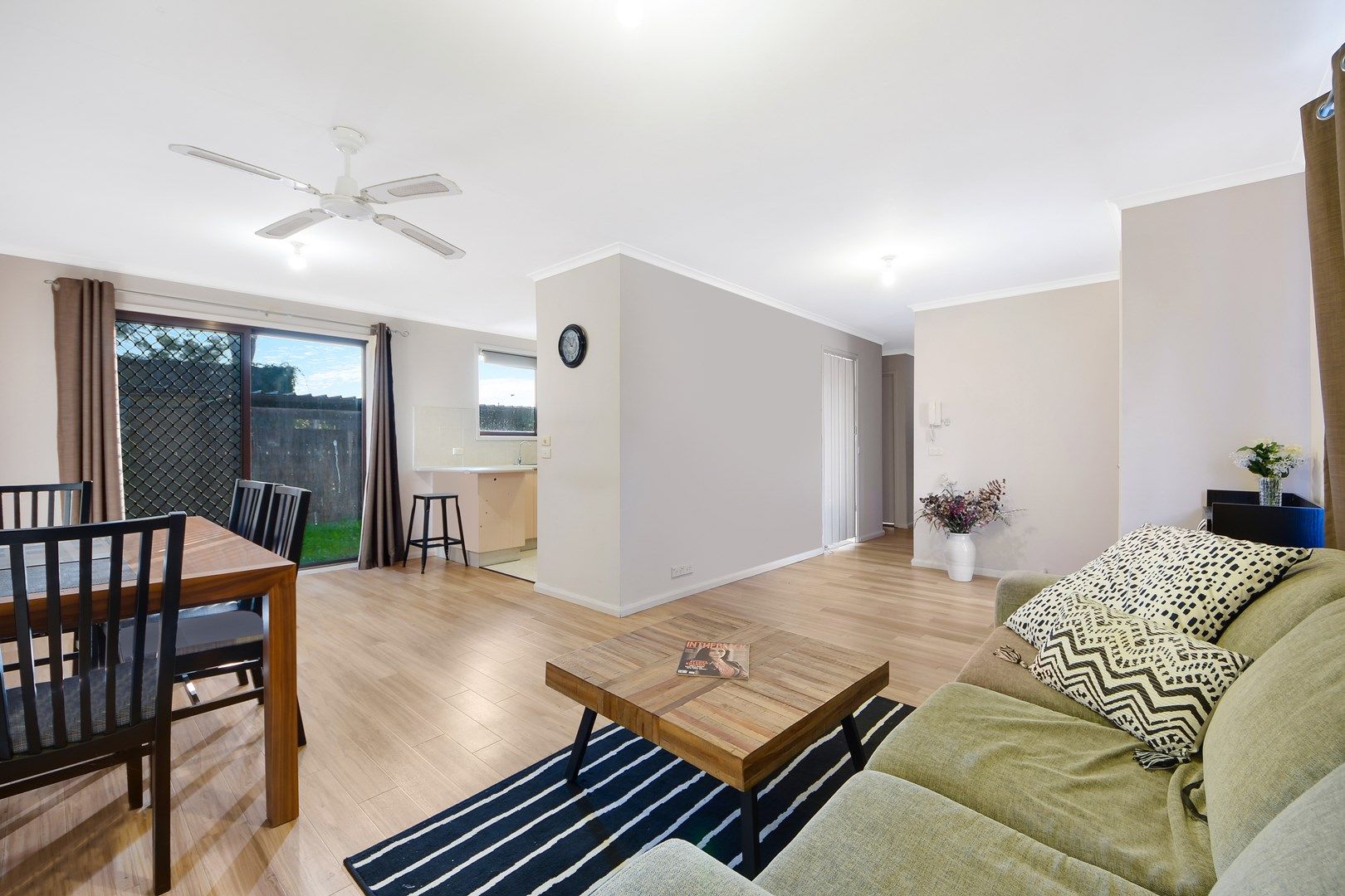 9/76 Parliament Road, Macquarie Fields NSW 2564, Image 0