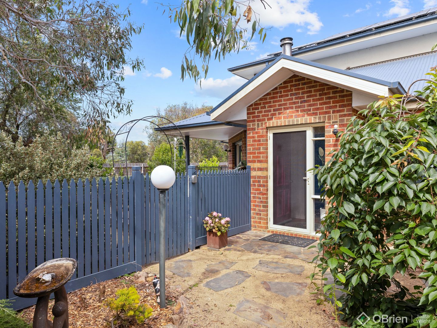 2/43 Walton Street, Cowes VIC 3922 Domain