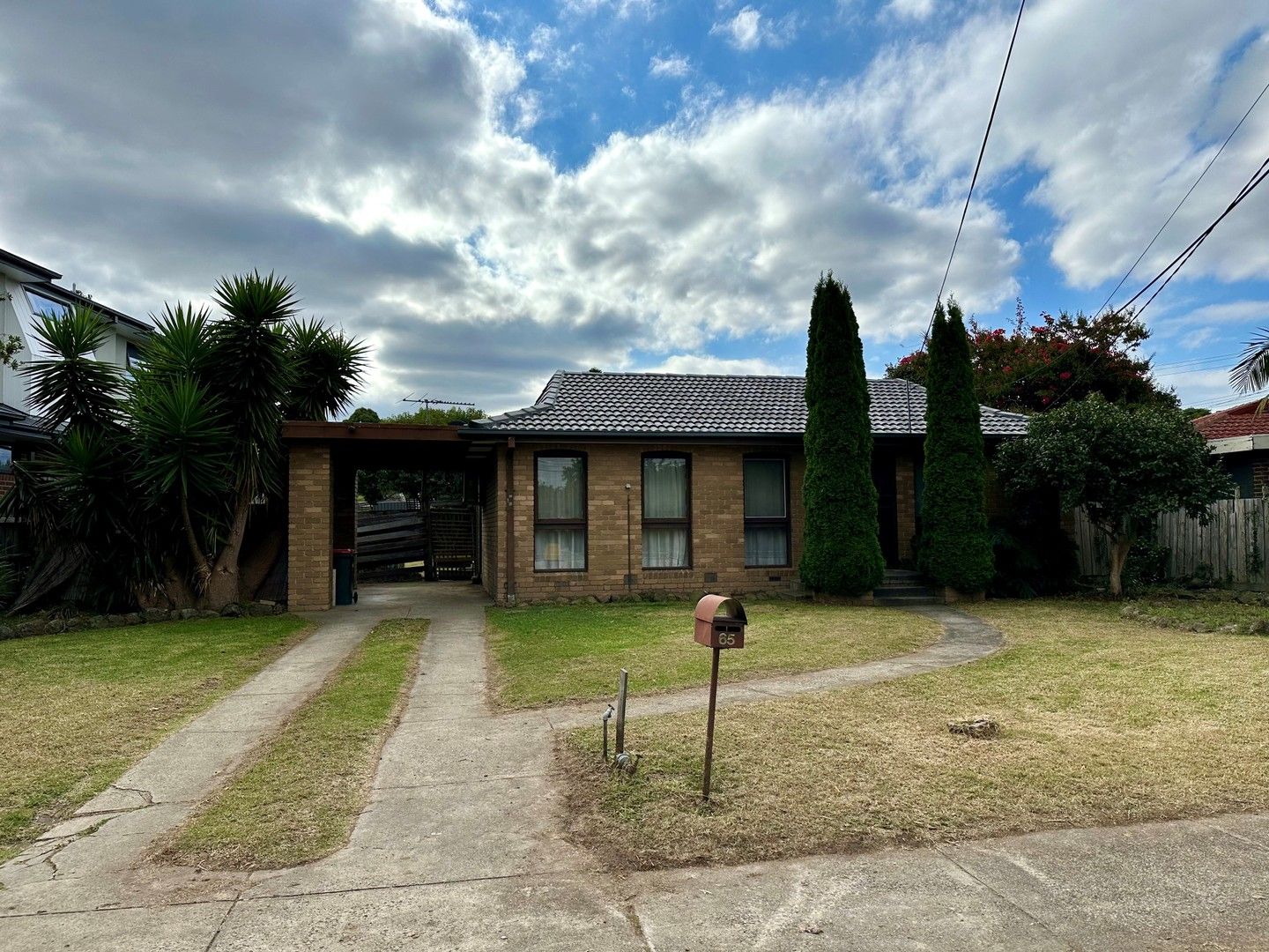 3 bedrooms House in 65 Academy Avenue WHEELERS HILL VIC, 3150