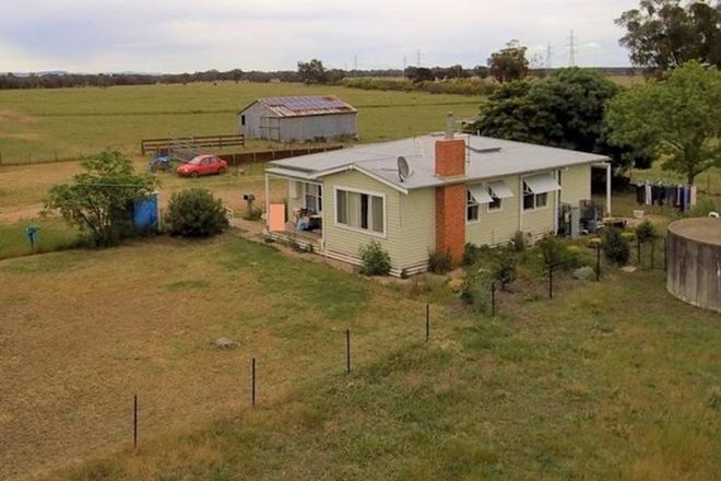 Picture of 386 Lee Road, WINTON NORTH VIC 3673