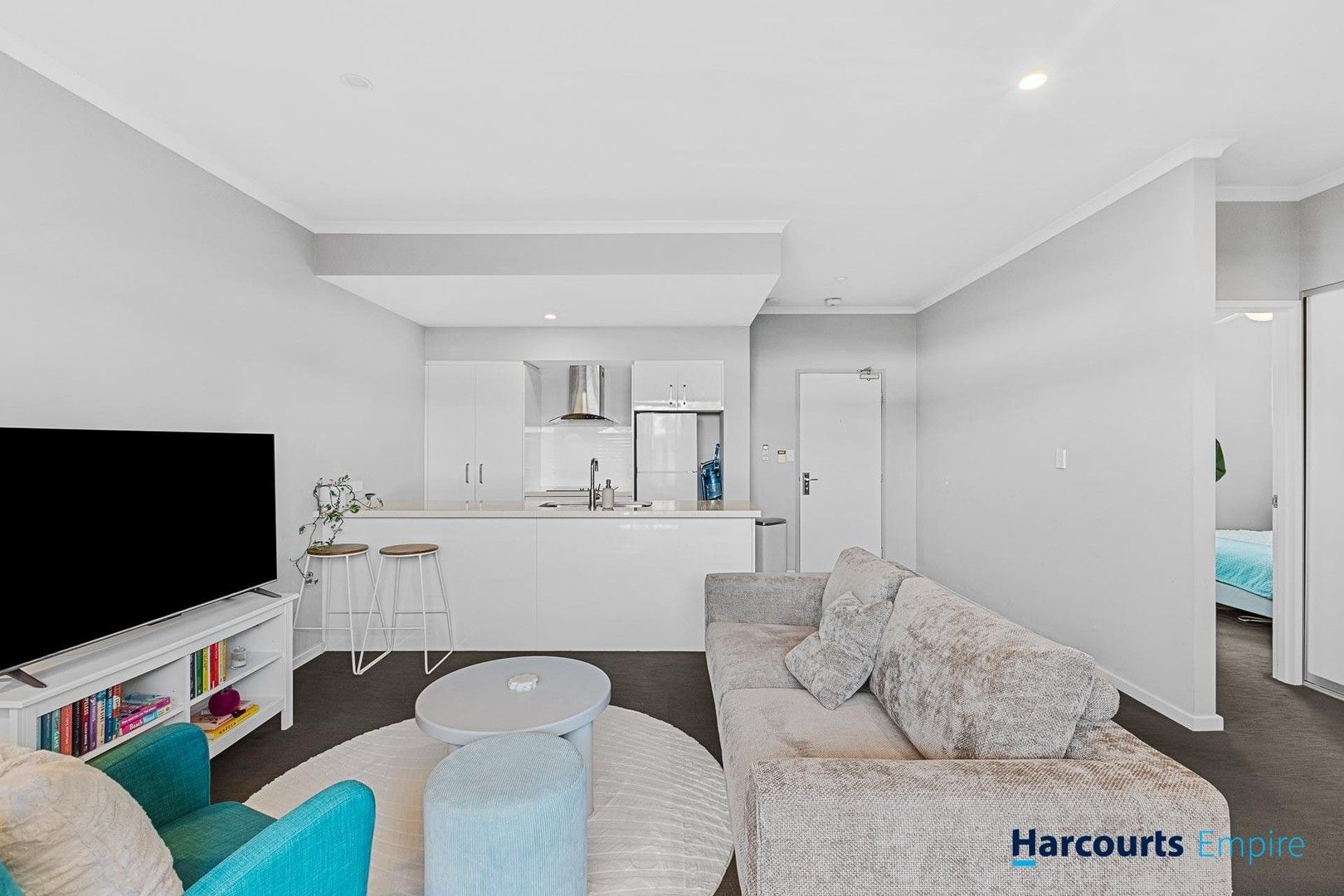 2 bedrooms Apartment / Unit / Flat in 5/194 Holbeck Street DOUBLEVIEW WA, 6018