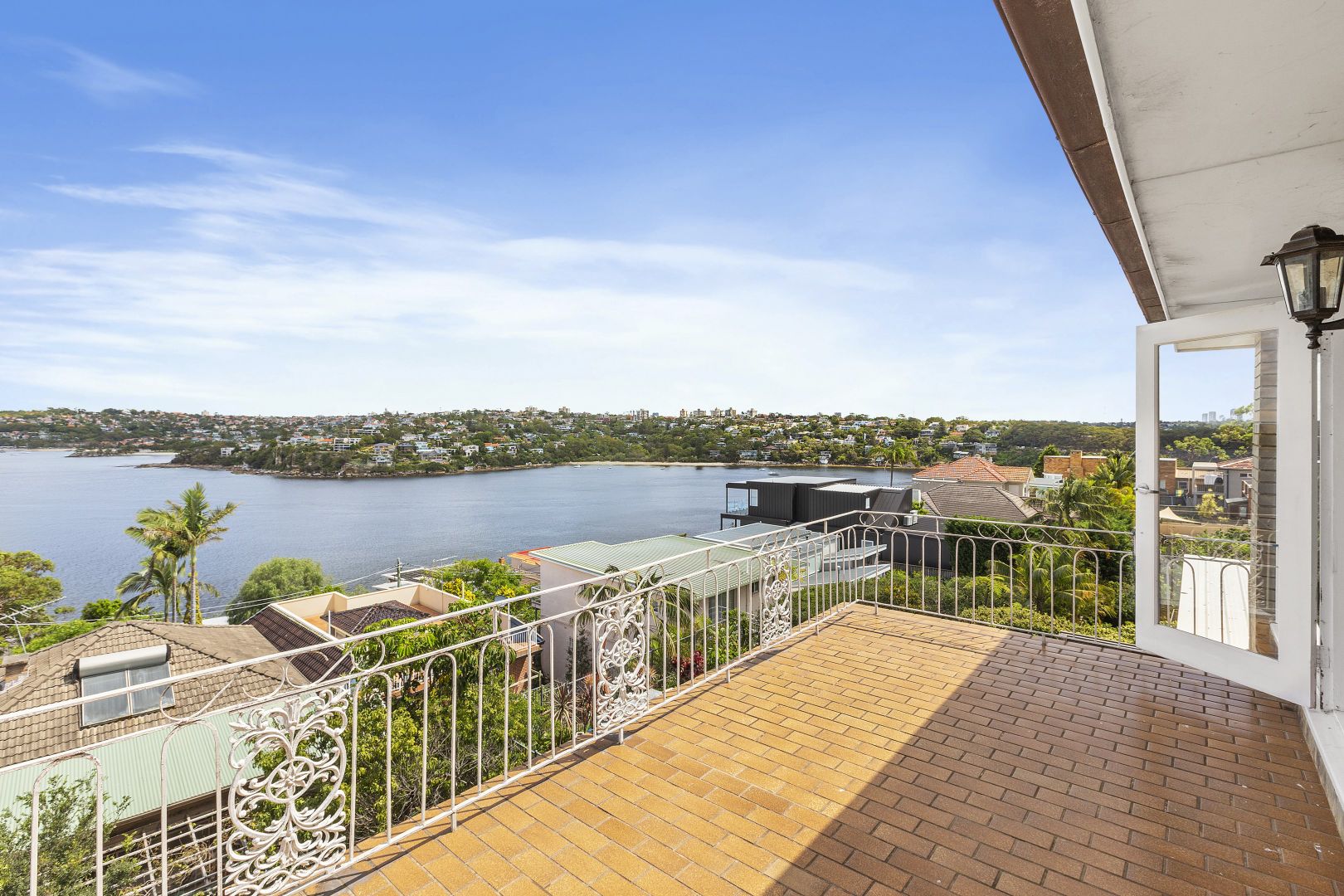 17 Moore Street, Clontarf NSW 2093, Image 2