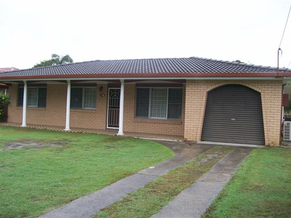 18 Coonawarra Court, Yamba NSW 2464