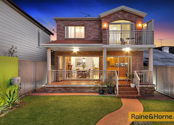 9 Marinea Street, Arncliffe NSW 2205