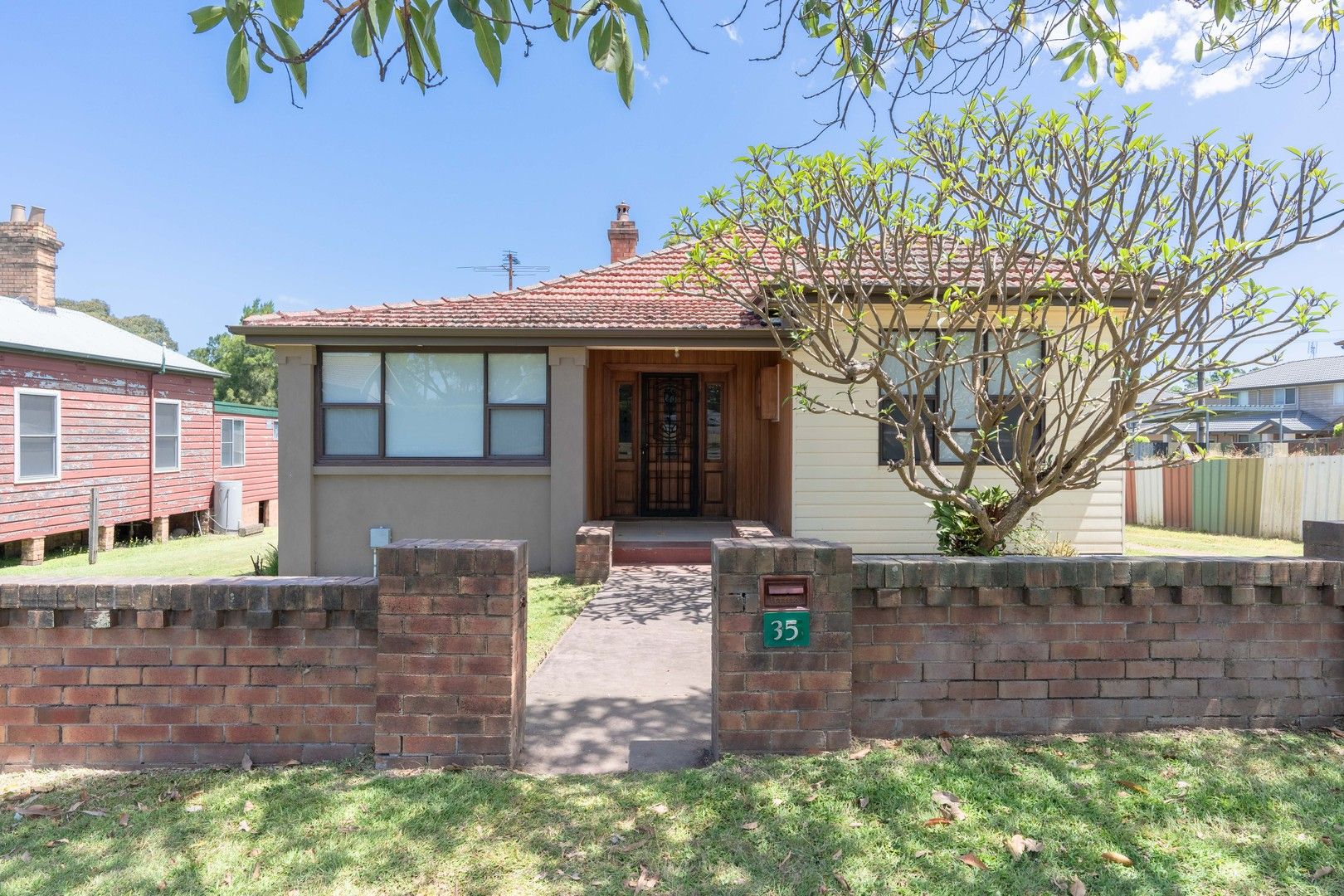 35 Raymond Terrace Rd, East Maitland NSW 2323 House For Rent Domain