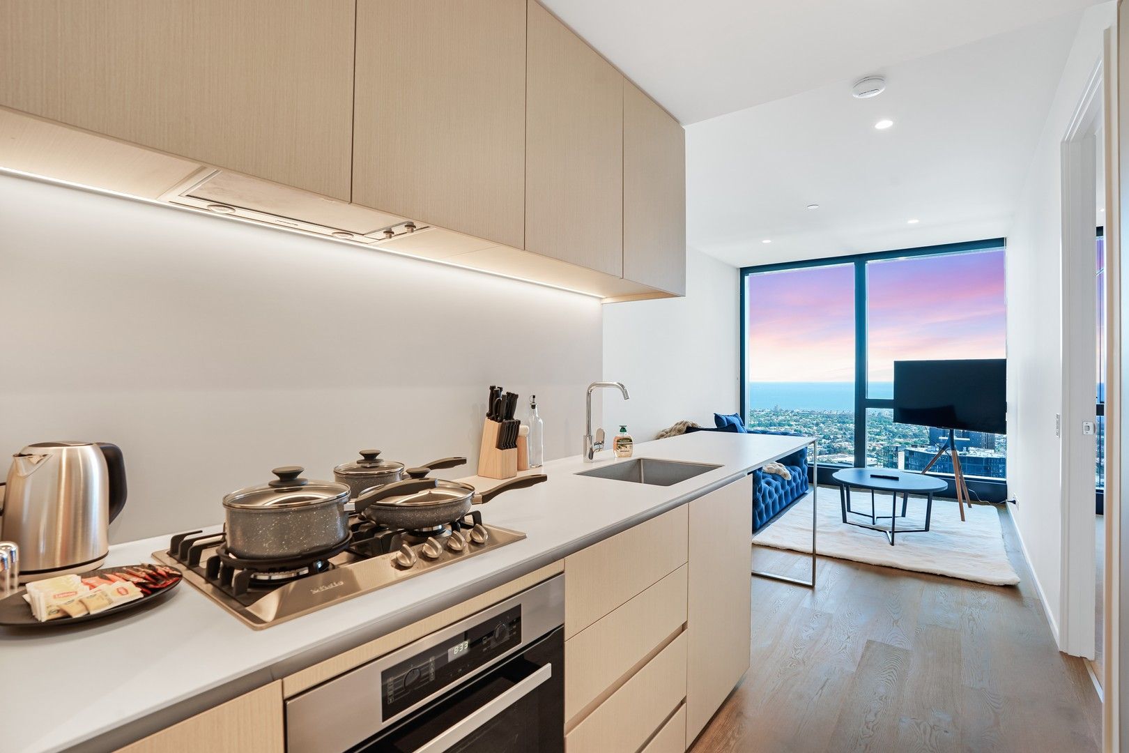 1 bedrooms Apartment / Unit / Flat in 5914/70 Southbank Boulevard SOUTHBANK VIC, 3006