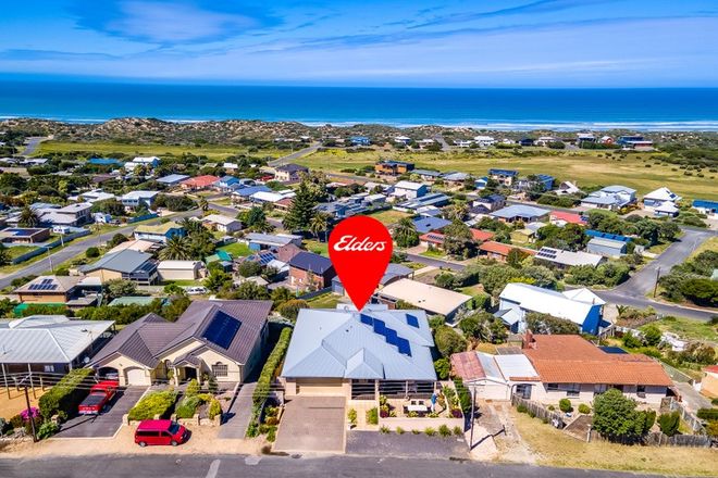 Picture of 7 Henley Street, GOOLWA BEACH SA 5214