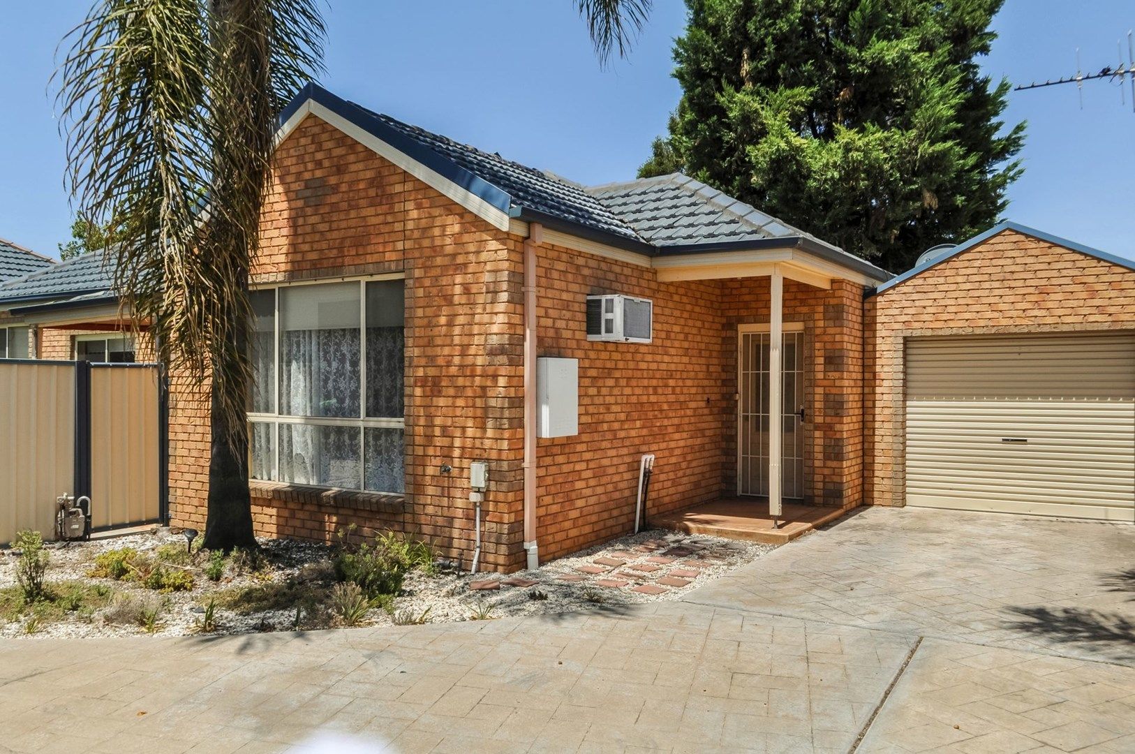 2/4 Maude Street, Shepparton Property History & Address Research Domain