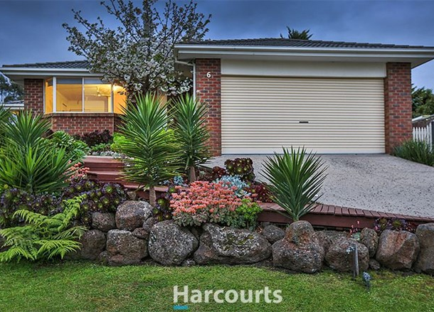 6 Finton Court, Pakenham VIC 3810