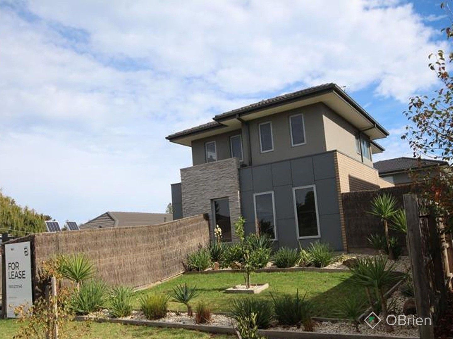 3 bedrooms Apartment / Unit / Flat in 1/71 Dromana Parade SAFETY BEACH VIC, 3936