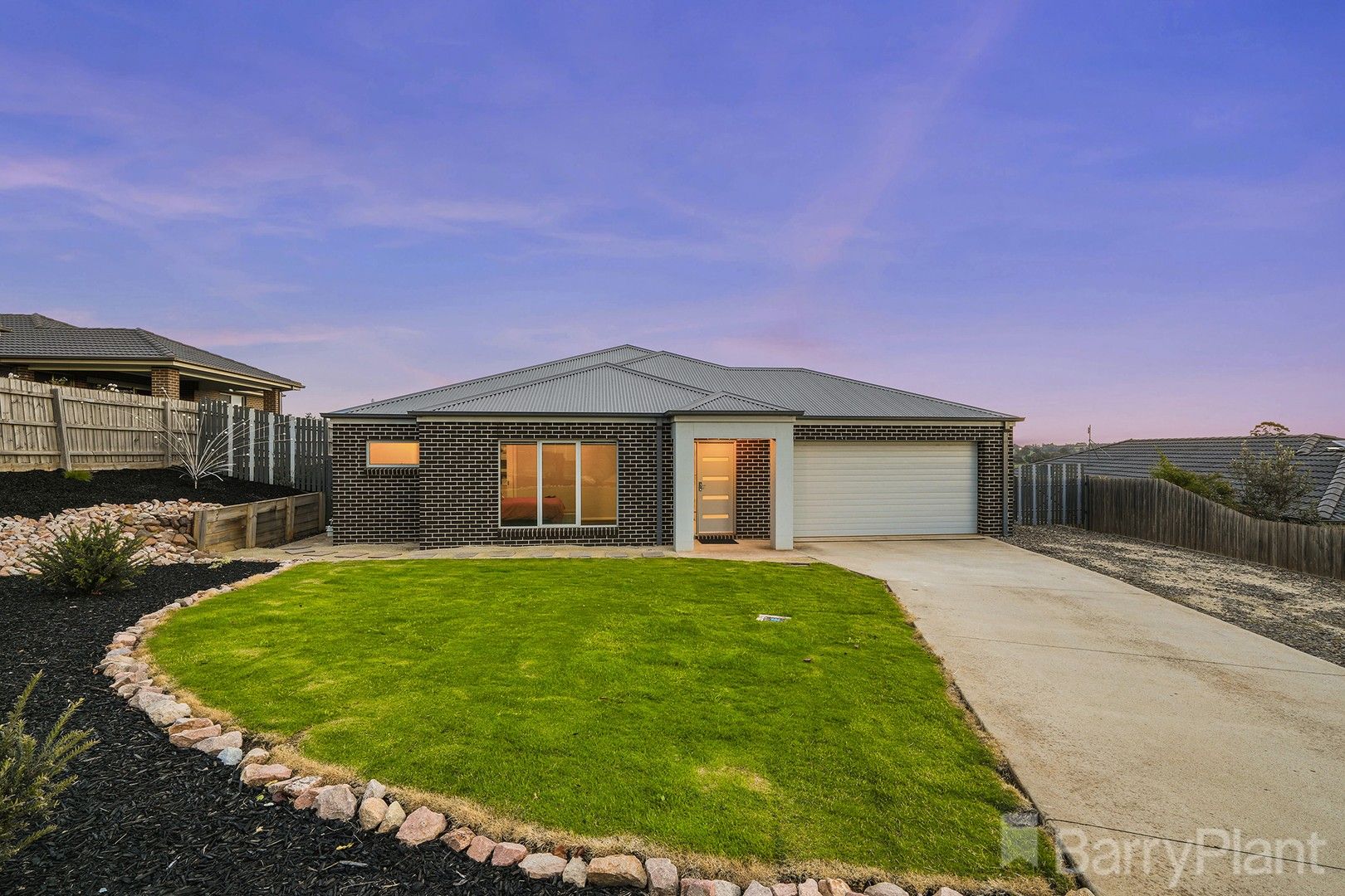 42 Kensington Square, Drouin VIC 3818, Image 0