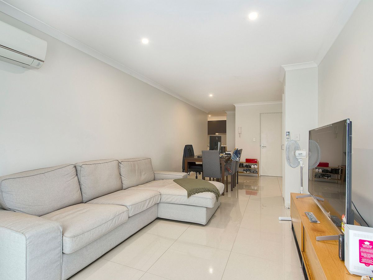 102/19 Isedale Street, Wooloowin QLD 4030, Image 1