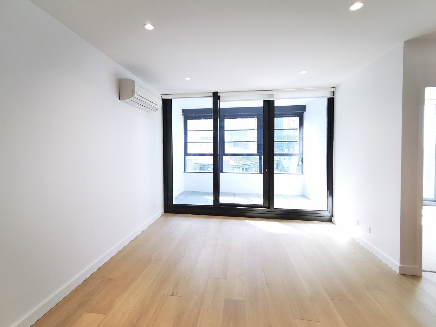 2 bedrooms Apartment / Unit / Flat in 504/628 Flinders Street DOCKLANDS VIC, 3008