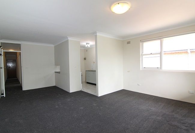 2 bedrooms Apartment / Unit / Flat in 5/167 Homer Street EARLWOOD NSW, 2206