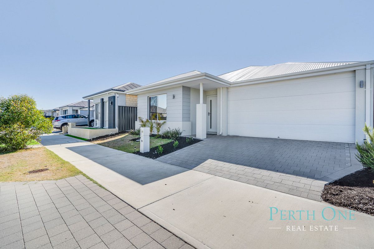 17 Olivine Road, Treeby WA 6164, Image 2